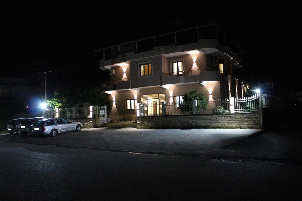 Hotel Vila Maledhi Berat Exterior foto