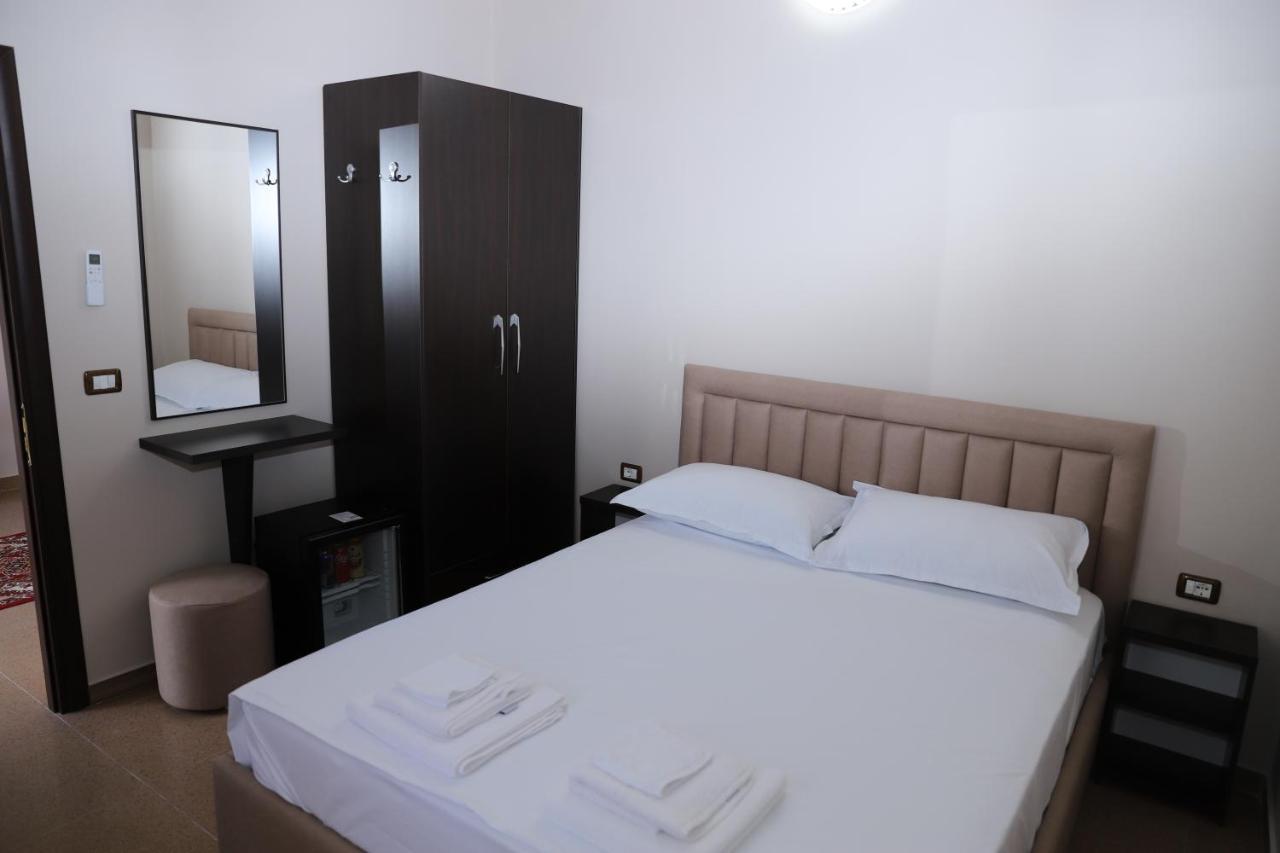Hotel Vila Maledhi Berat Exterior foto